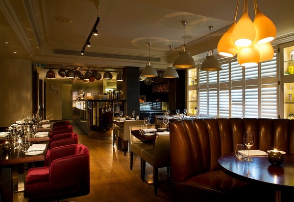 Hunter 486 Restaurant at The Arch London