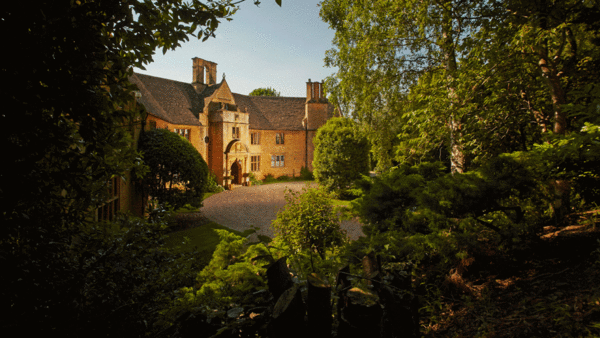 Foxhill Manor