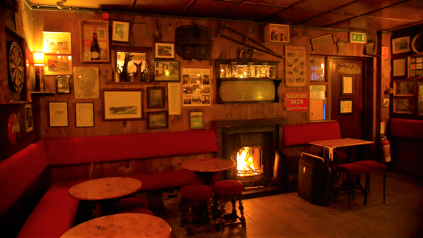Olde Glen Bar