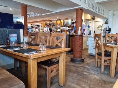 The Cricket Inn