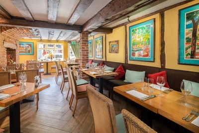 Gilbey's Old Amersham