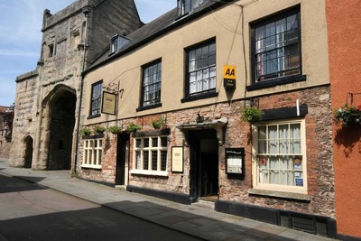 Rugantinos Restaurant at the Ancient Gate House Hotel