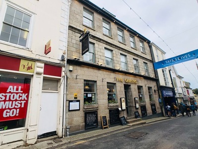The Queens Hotel