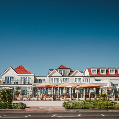 Roslin Beach Hotel
