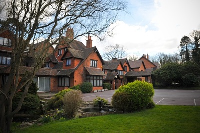 The Casa Hotel