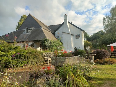 The Nobody Inn