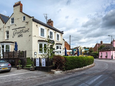 Grantham Arms