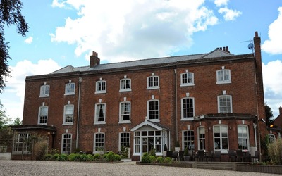 Verzon House