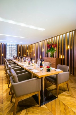 Chambers Restaurant at the Apex Temple Court Hotel