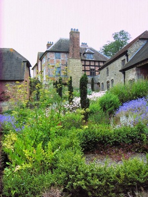 Old Downton Lodge