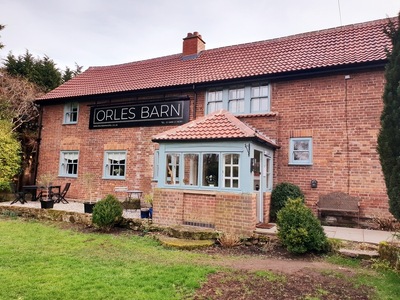 Orles Barn