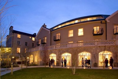 Cellar Restaurant at the Step House Hotel
