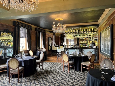 Restaurant Bar 1650 at Ye Olde Bell Hotel