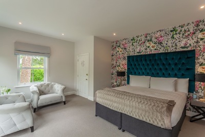 Moryd Restaurant at Mansion House