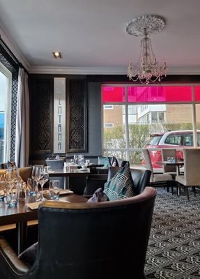 Ventana Grand Cafe at the Cumberland Hotel