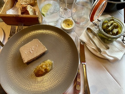 Oscar's French Steakhouse and Bistro