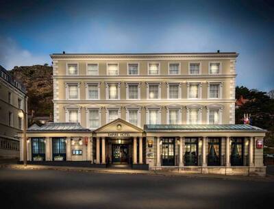 Watkins Restaurant at the Empire Hotel