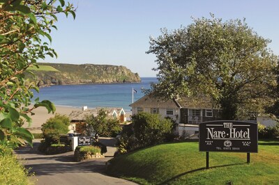 The Dining Room Restaurant at The Nare Hotel