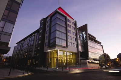 Y'N V Restaurant at the Radisson Blu Royal Hotel Dublin
