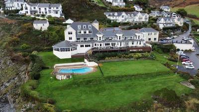Rocks Restaurant at the Watersmeet Hotel