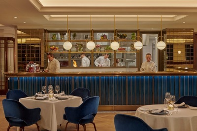 Al Mare at the Jumeirah Carlton Tower Hotel