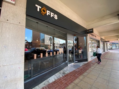 Toffs by Rob Palmer