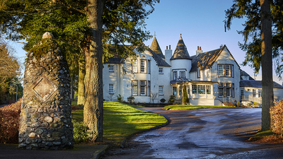 Cairn Lodge
