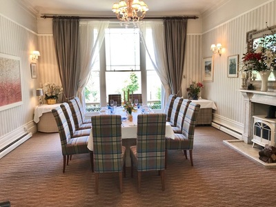 Little Barwick House