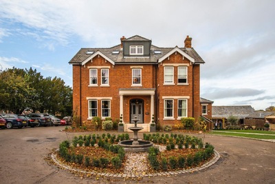 The Lodge Duxford