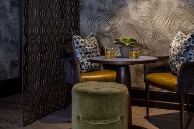 Archie's Bar at Hotel 1881