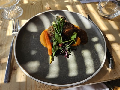 Restaurant Six