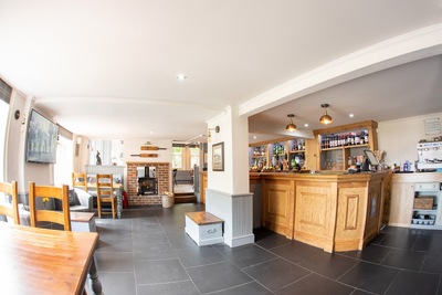 The Cricketers Inn