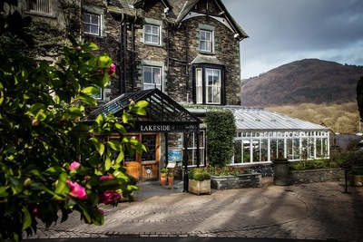 Lakeview Restaurant at the Lakeside Hotel