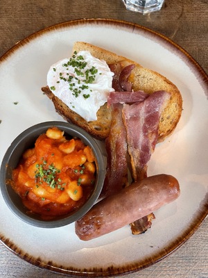 Queens Wine Bar and Bistro