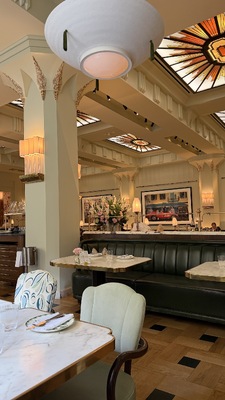 Dante at Claridge's