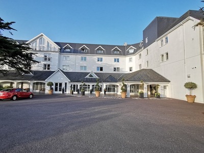 Samphire Restaurant at the Garryvoe Hotel
