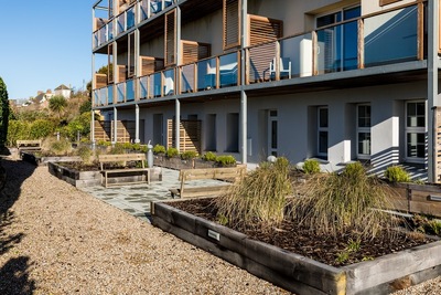 Mount Haven Hotel and Restaurant