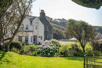 Knockinaam Lodge