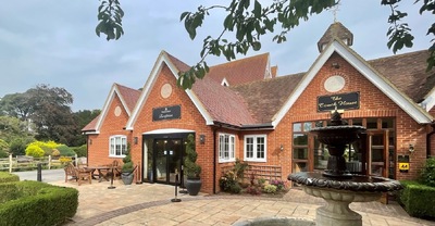 Lakes Restaurant at Hempstead House Hotel