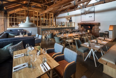 FYR Grill at the North Lakes Hotel