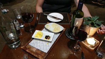 FYR Restaurant at the North Lakes Hotel and Spa