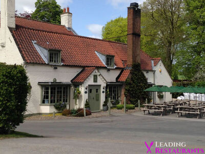 The Pipe and Glass Inn